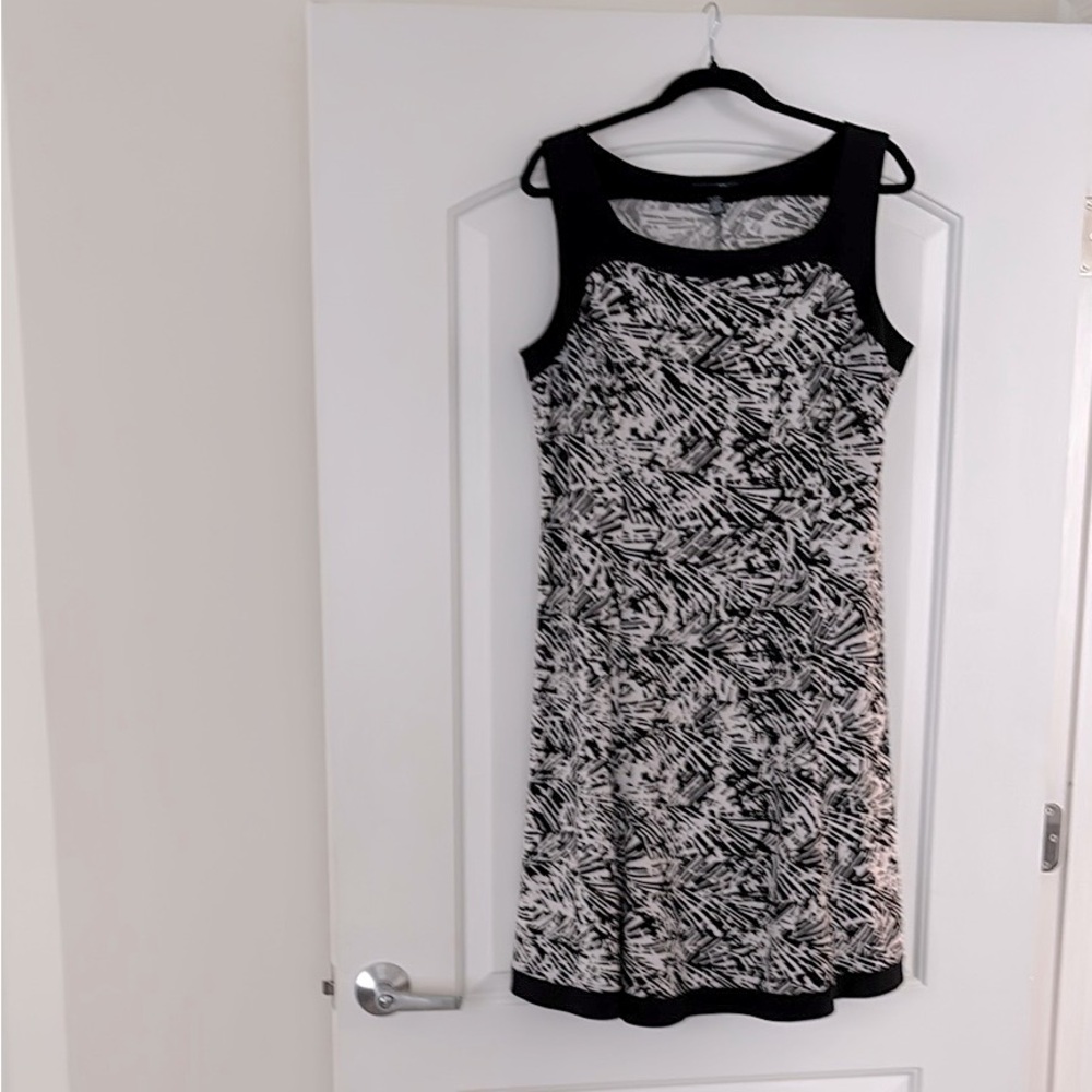 Chaps Knee Length Fit and Flare Black & White Dress XL